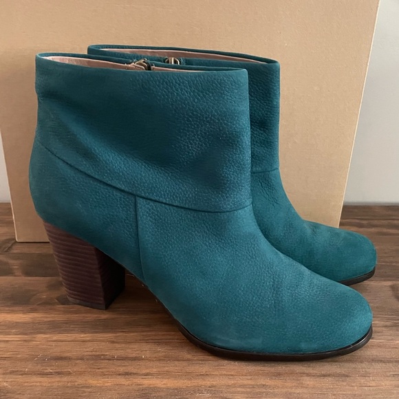 Like-New Cole Haan Suede Heeled Boots, Nike Air, Dark Teal (W 11) - Picture 5 of 11